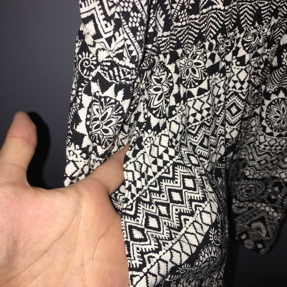 Romper - Picture 3 of 4